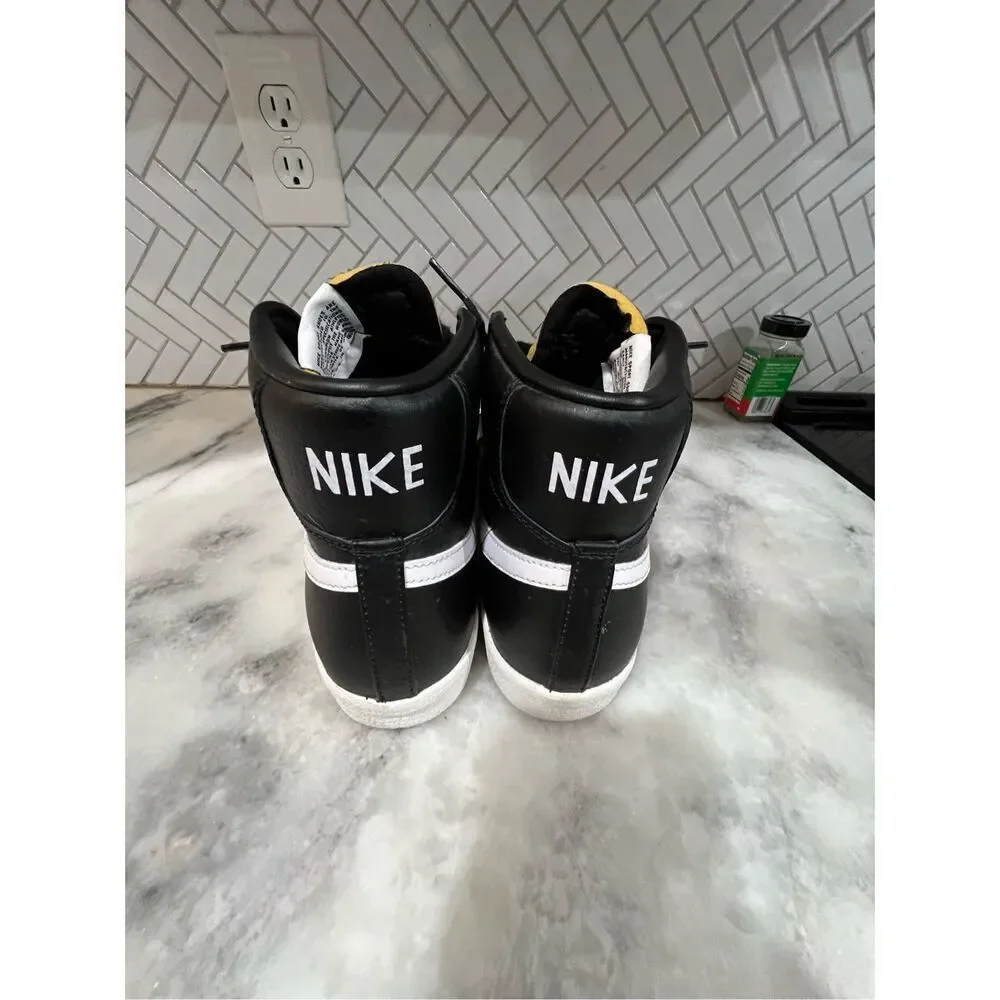 Nike Blazer Mid '77 Vintage Black Sail 2020 Great Condition size 11